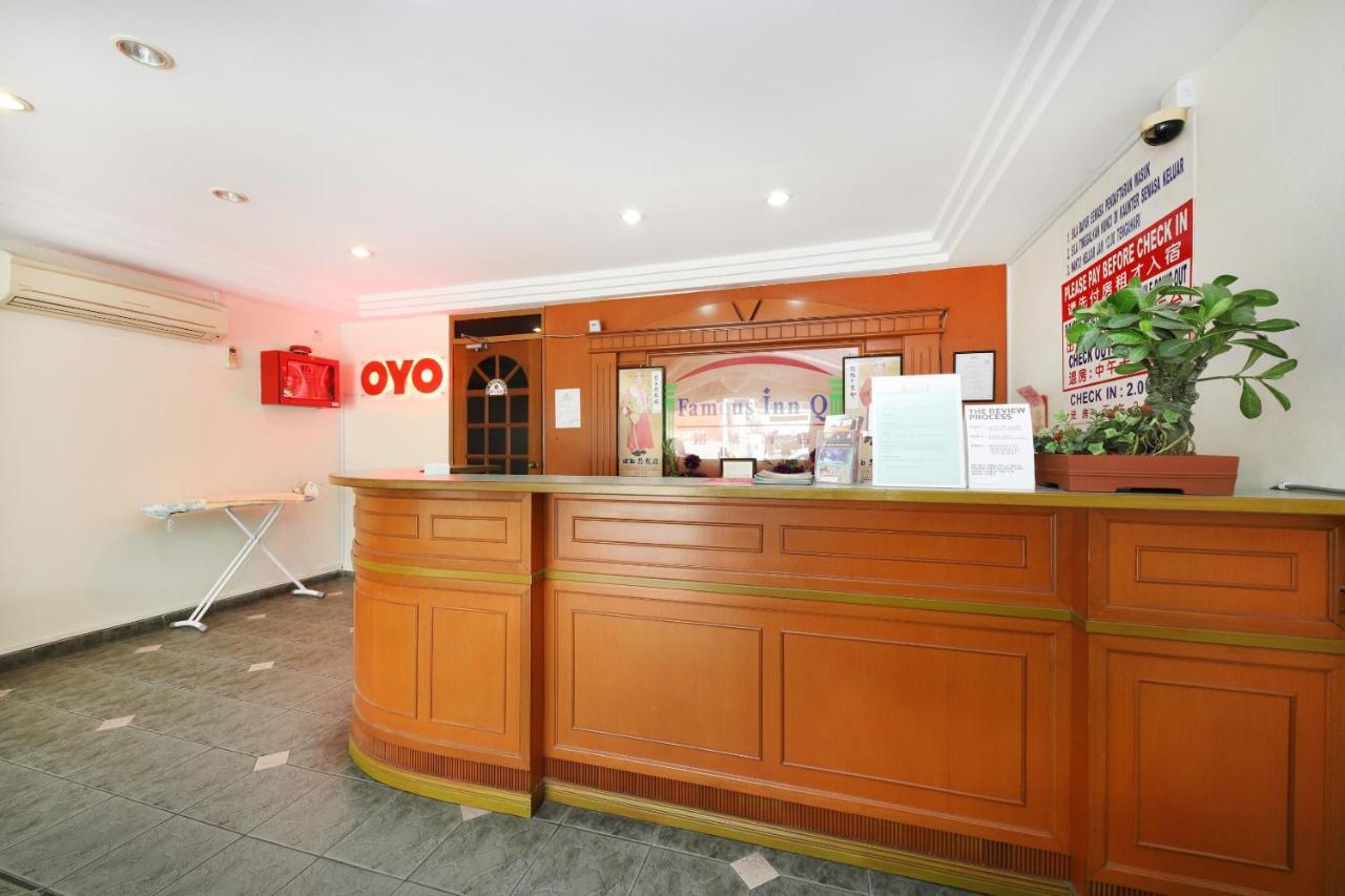 Oyo 746 ホテル フェーマス イン Malacca エクステリア 写真
